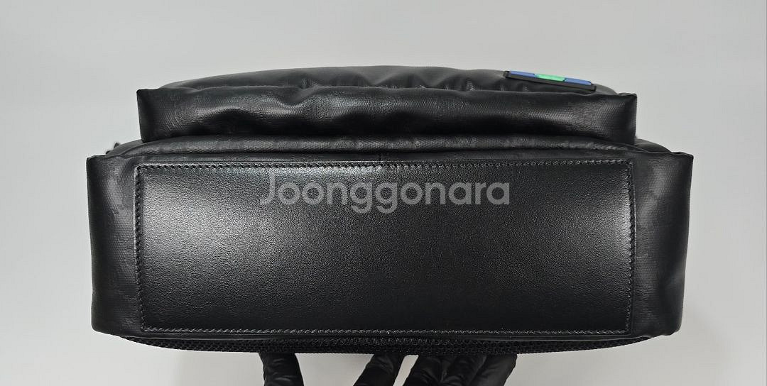 구찌 GG 크리스탈 캔버스 메신저백 숄더백--6