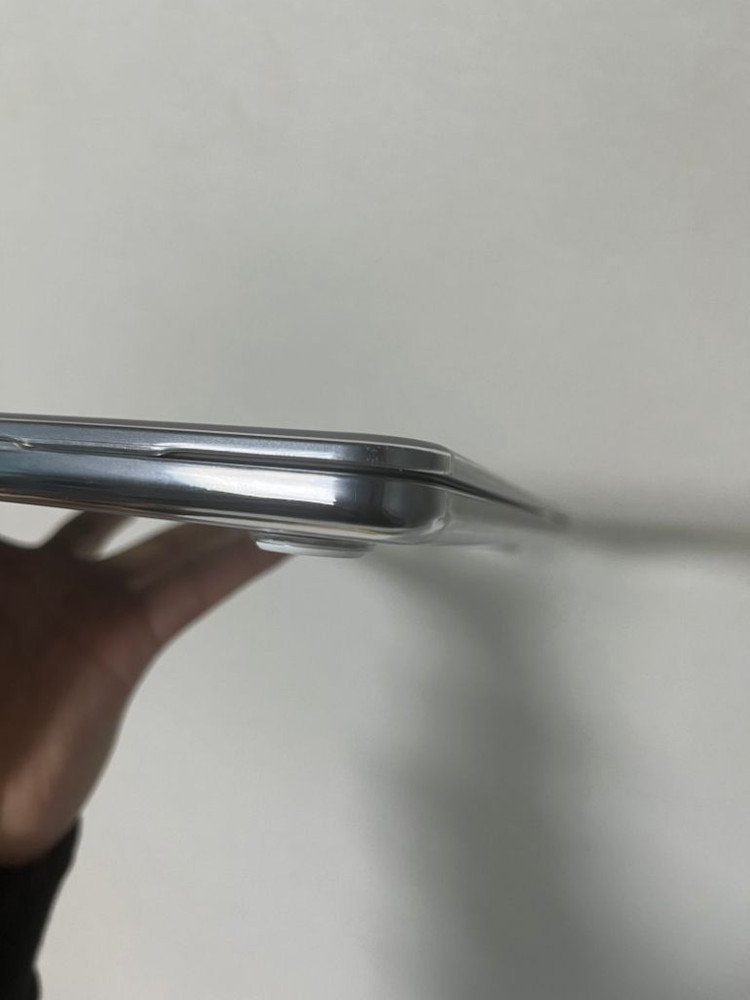 맥북에어 m2 교환원합니다.--2