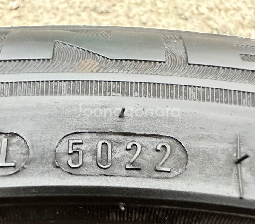 215 50 17중고타이어한대분2155017--3