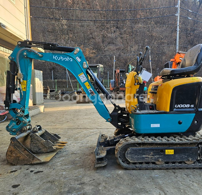 구보다 U008 2023년식 중고 미니 굴삭기--1