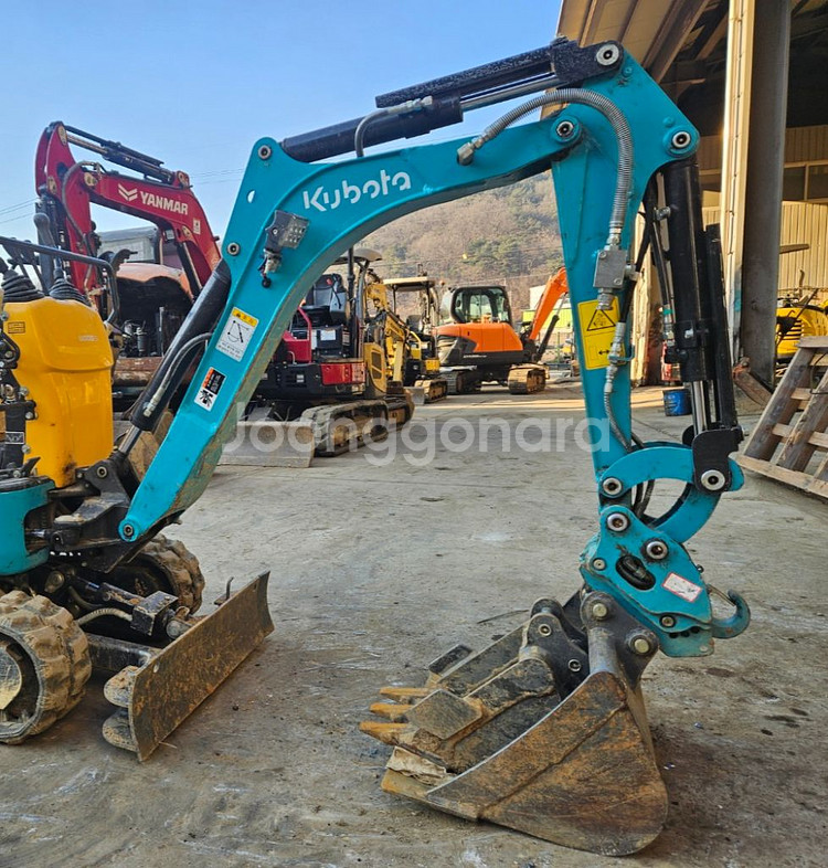 구보다 U008 2023년식 중고 미니 굴삭기--3