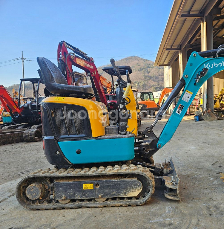 구보다 U008 2023년식 중고 미니 굴삭기--2