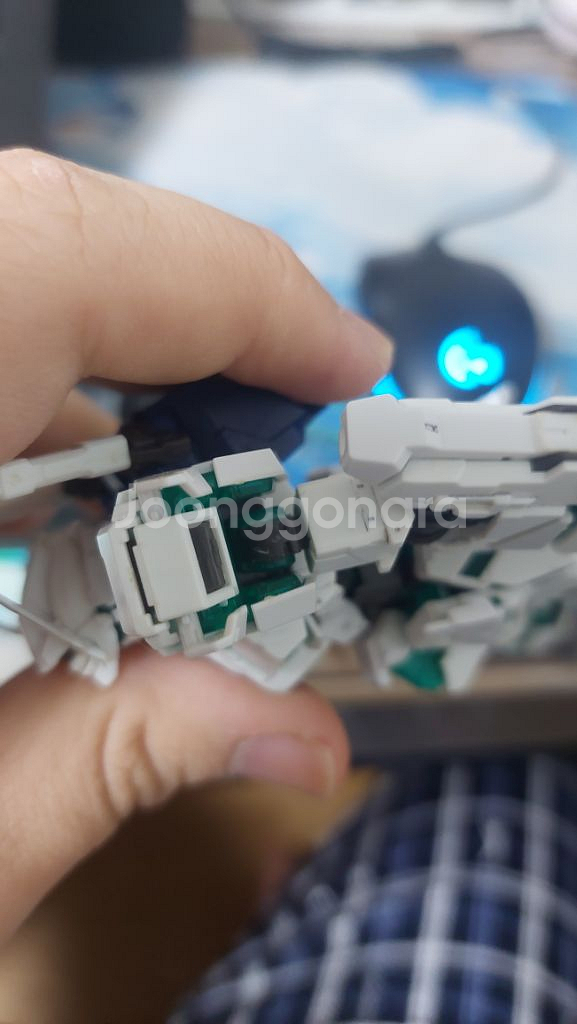 배트맨 프라모델, rg 풀아머 유니콘 소체 팝니다.--1