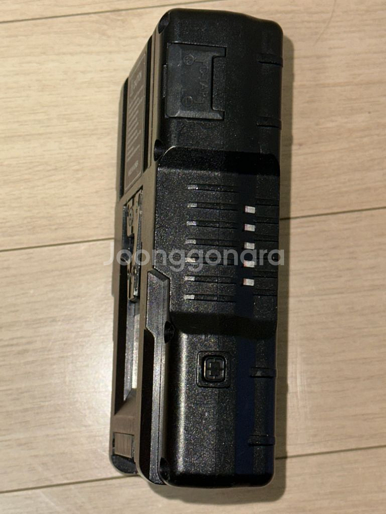 젠에너지 gb100 98w v마운트 배터리--2