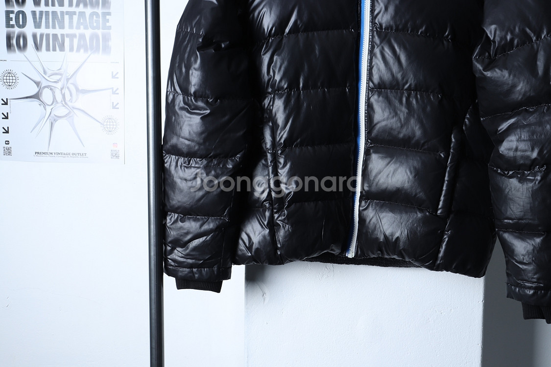 (XL) 데상트 패딩 점퍼자켓 블랙 덕다운 기본핏--3
