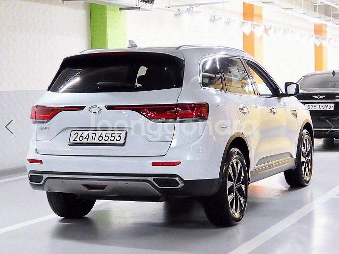 @22년식 뉴 QM6 2.0 GDe LE 시그니처 전--2