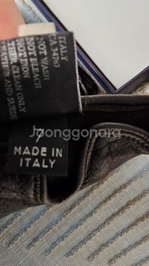 프라다 여성가죽장갑 7사이즈--4