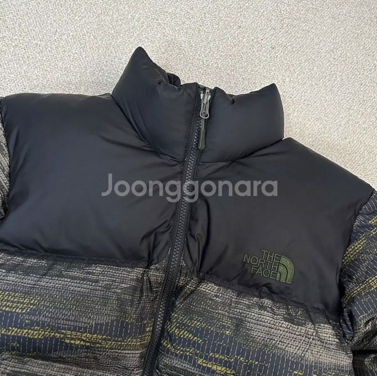 노스페이스 타이거 카모 700 눕시 구스다운 패딩 자켓--3
