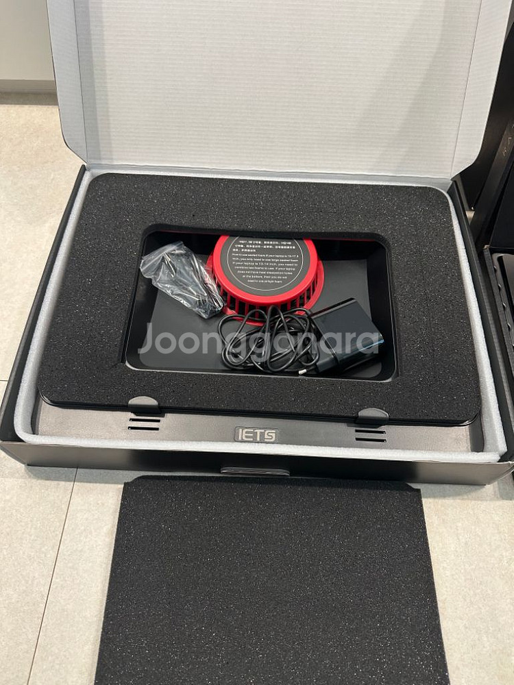 레이저블레이드15 13gen 4070QHD 팝니다(쿨러--1