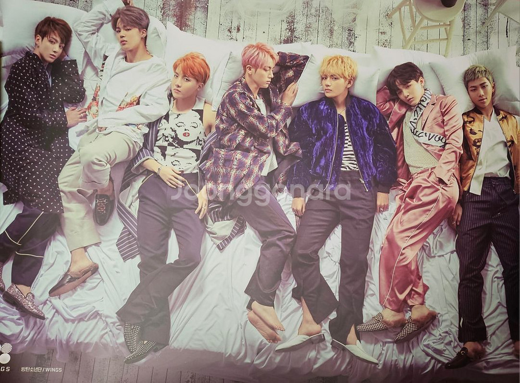 방탄소년단 WINGS 앨범 세트 (포스터 4장 포함)--1
