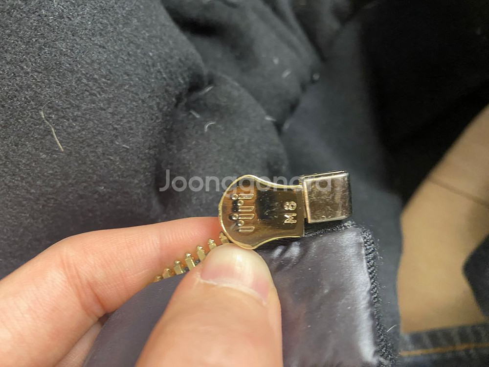 몽클레어 정품 한정판 여성패딩 1사이즈--6