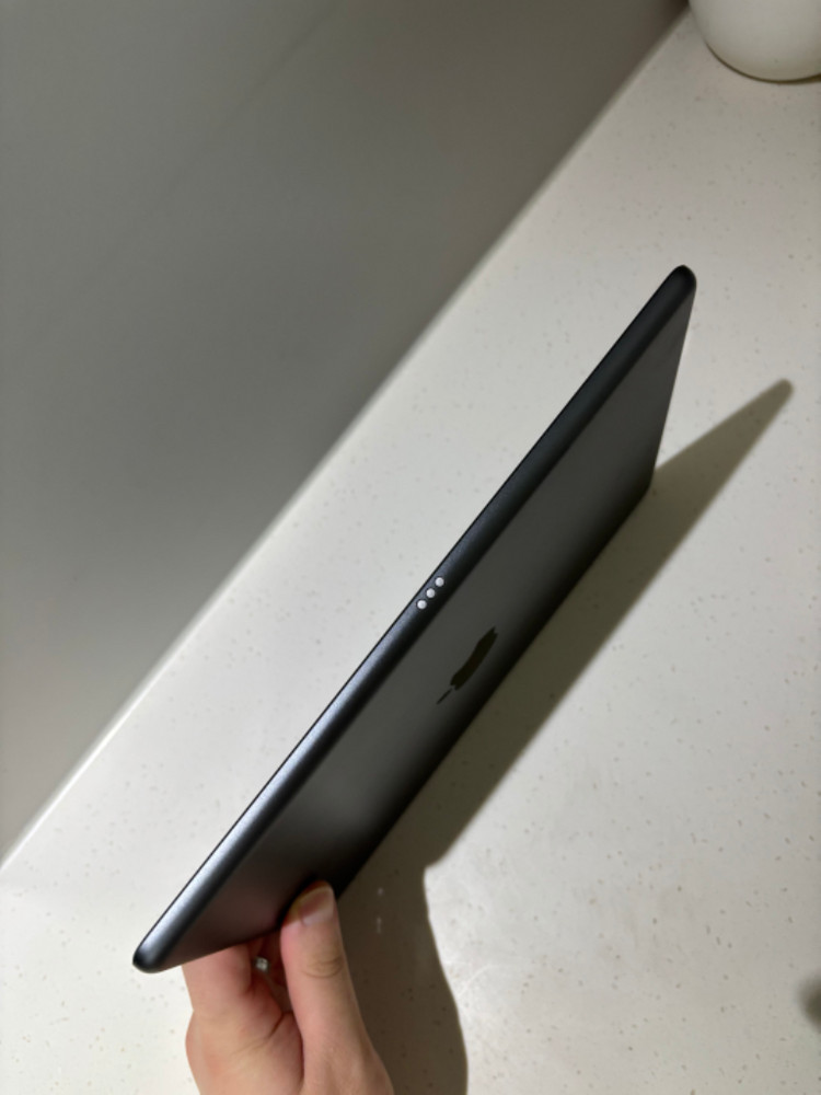 아이패드 9세대 wifi 64g 스페이스그레이--3