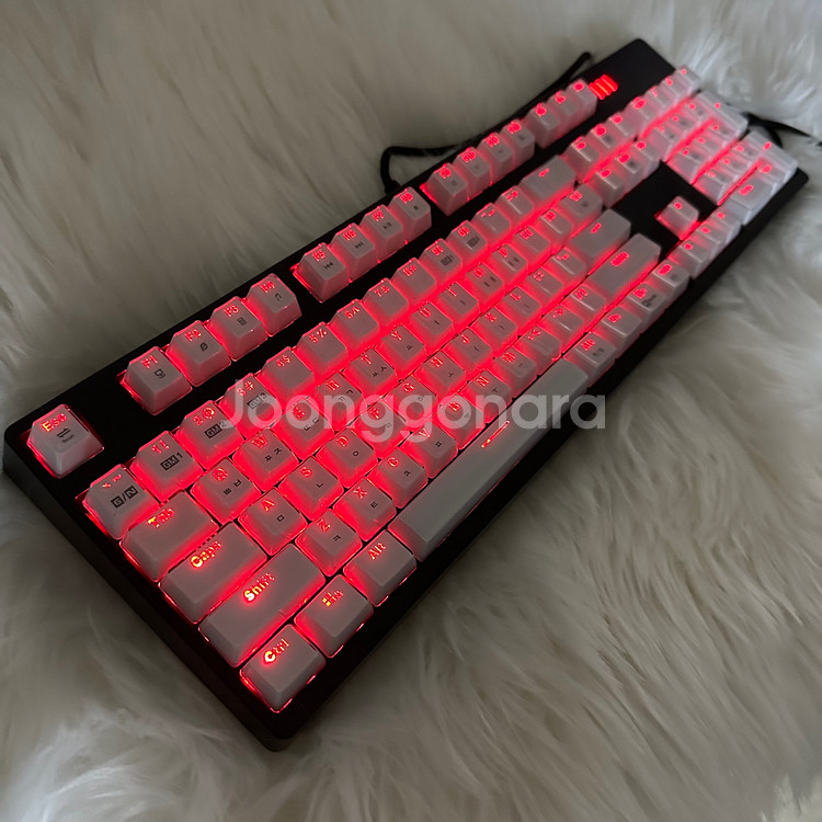 앱코 K8700블랙 레드라이트 광축 기계식 게이밍키보드--1