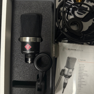 노이만 NEUMANN TLM 102 방송국 스튜디오 퀄