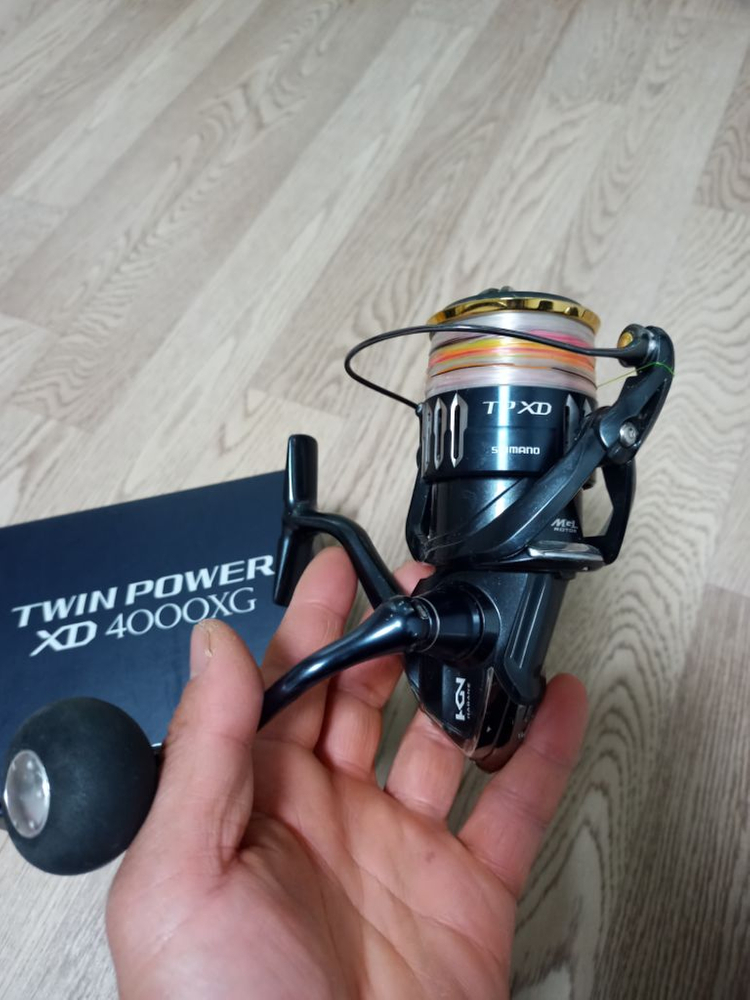 시마노 릴 4000XG--1