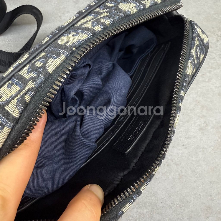 [24SS]디올 오블리크 사파리 메신저 크로스백--2