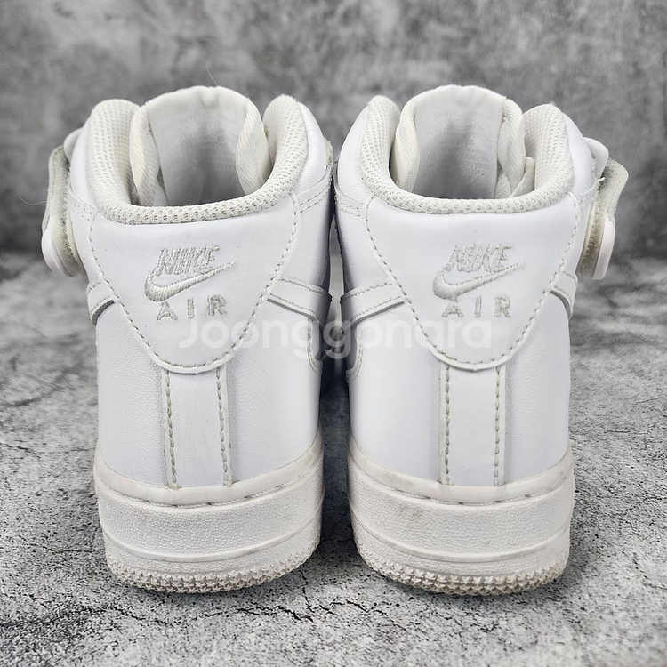 정품)나이키우먼에어포스1미드'07레더트리플화이트 220--5