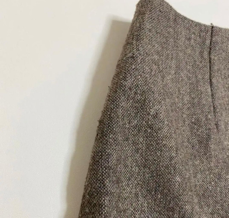 미뉴에트 가내스라 플랫베이스 브라운 미니 스커트 이미지