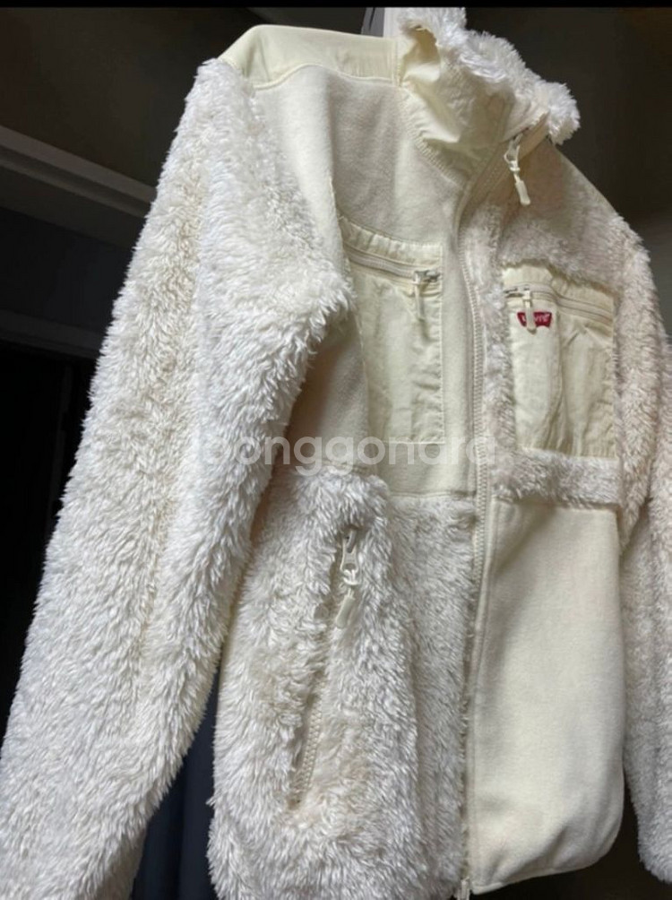 Levi Strauss & Co. 폴리스점퍼 S--4