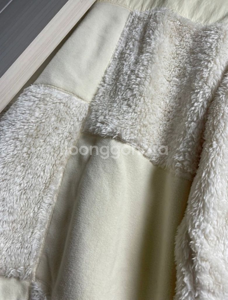 Levi Strauss & Co. 폴리스점퍼 S--5