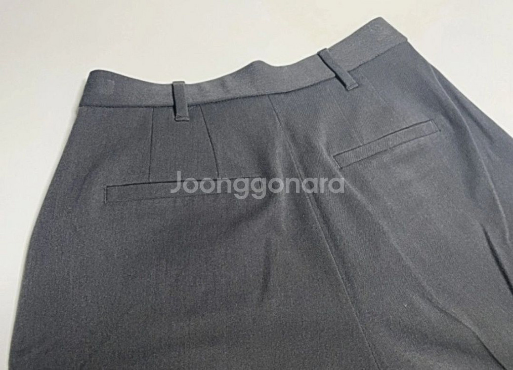 스파오 핀턱팬츠 29--3