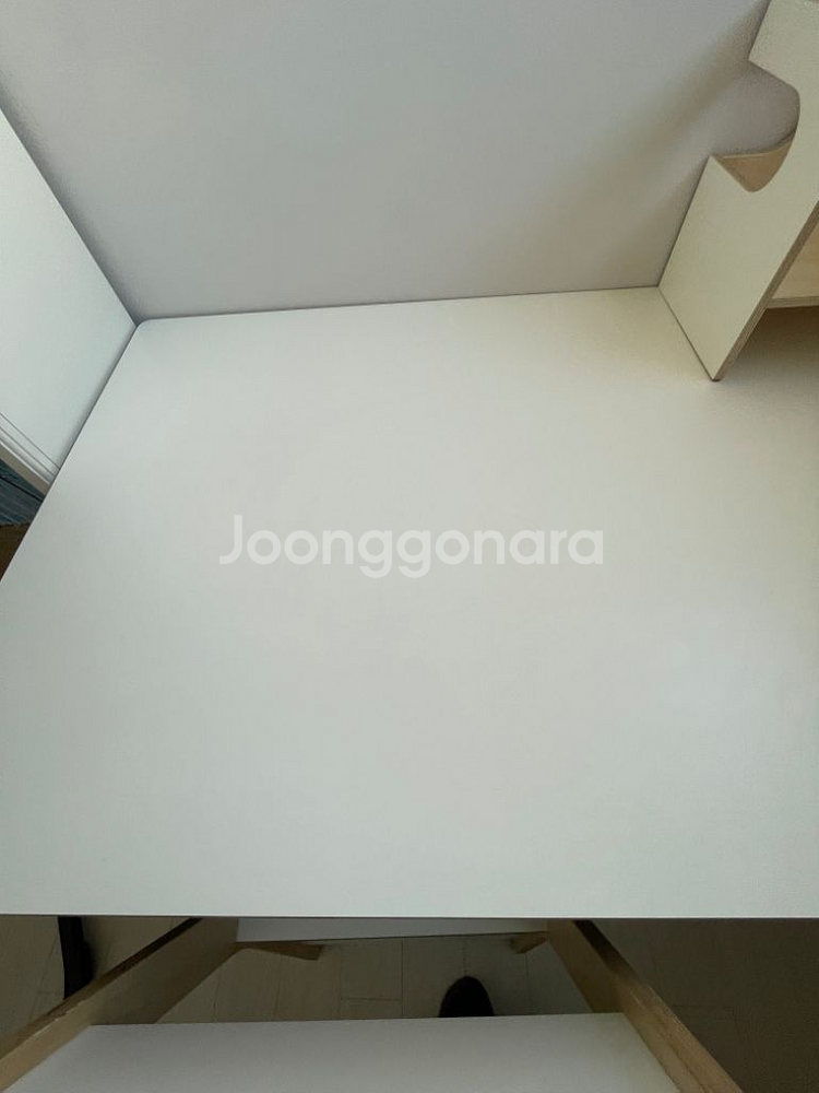 우드래빗 책상--2