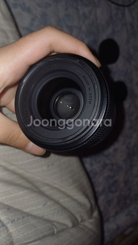 소니 시그마 삼식이 30mm 1.4 단렌즈--1