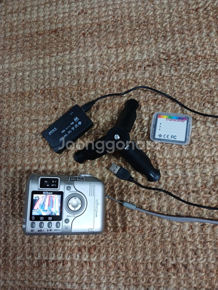 NIKON Coolpix 885 니콘디지털카메라--1