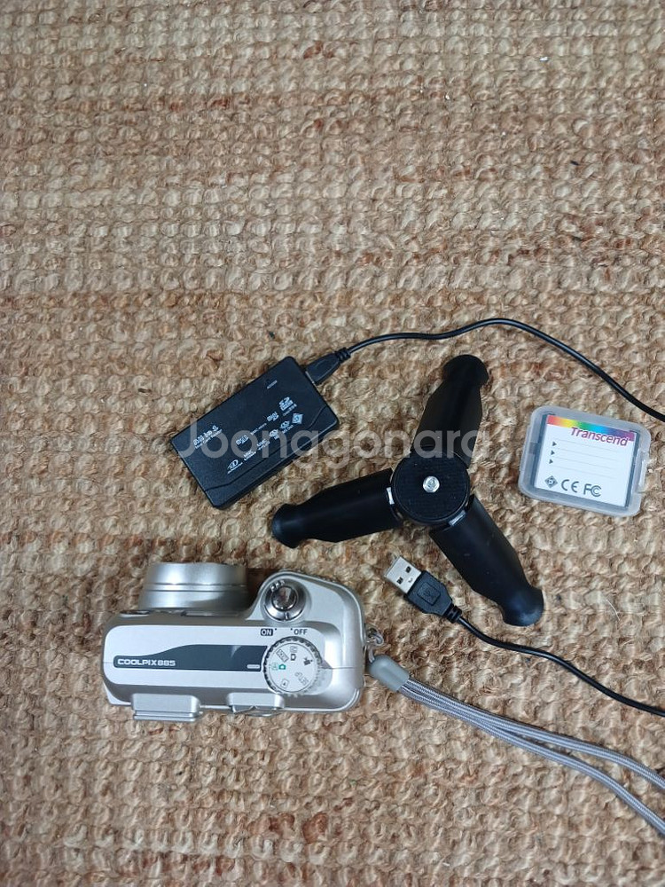 NIKON Coolpix 885 니콘디지털카메라--3