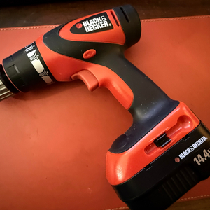 Black&Decker sx4520 무선드릴