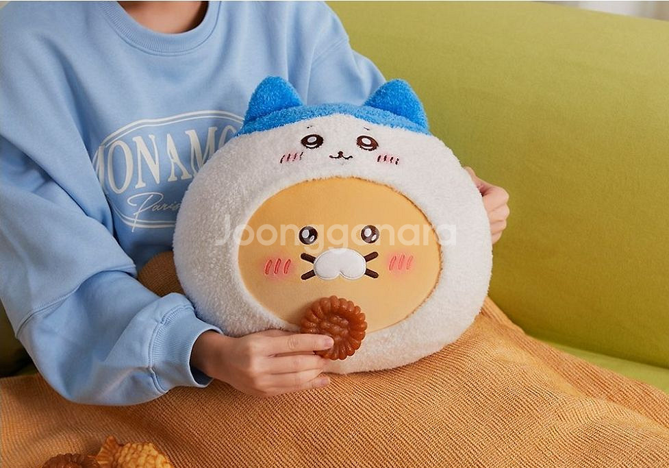 먼작귀 카카오프렌즈 페이스쿠션 하치와레 가르마--2