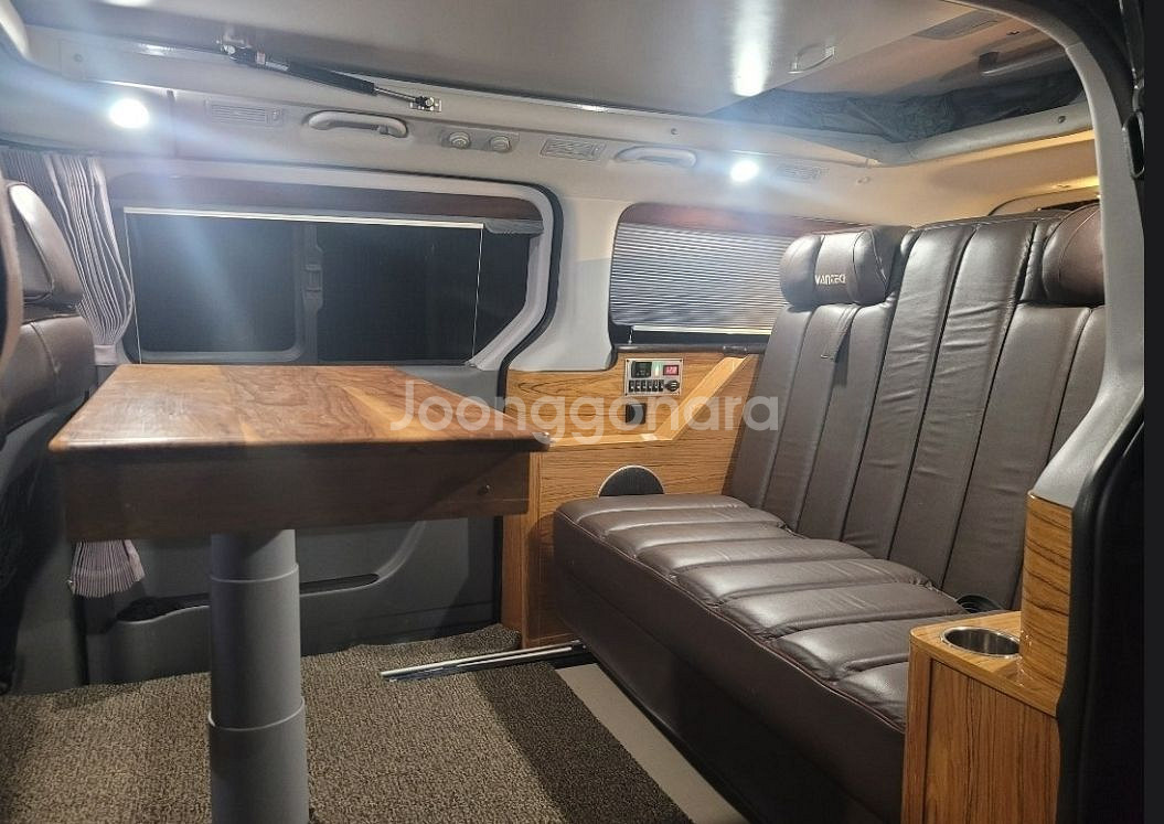 19년 4WD 스타렉스 캠핑카--1