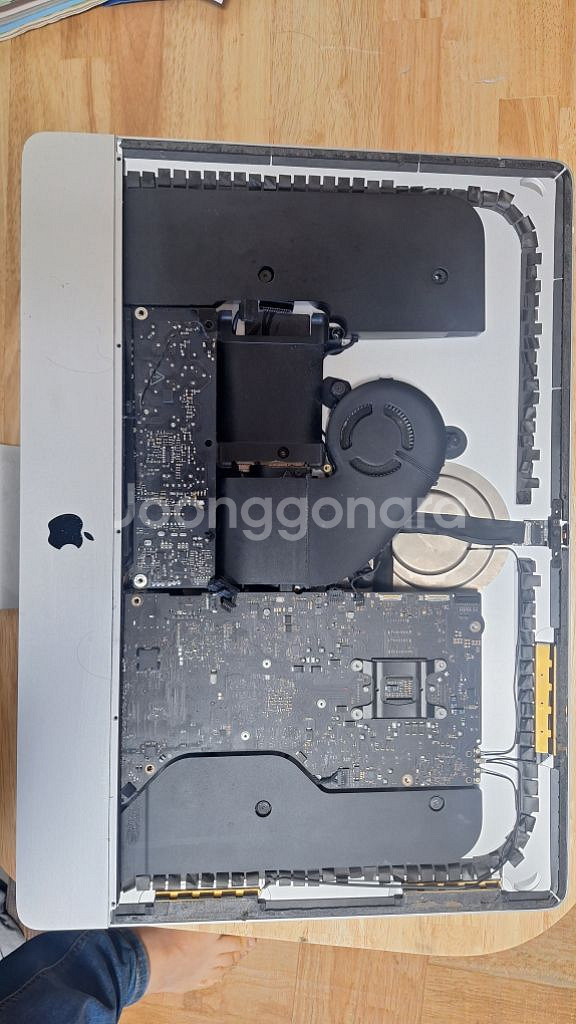 iMac a1418 고장 부품용--4