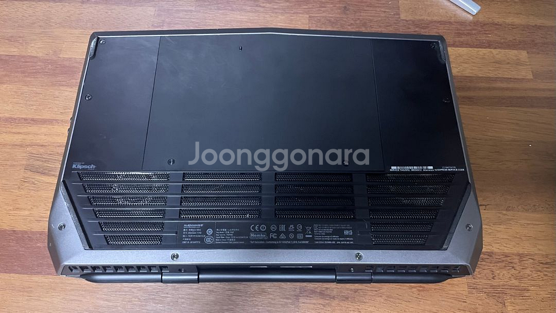 델 에일리언웨어15 노트북--1