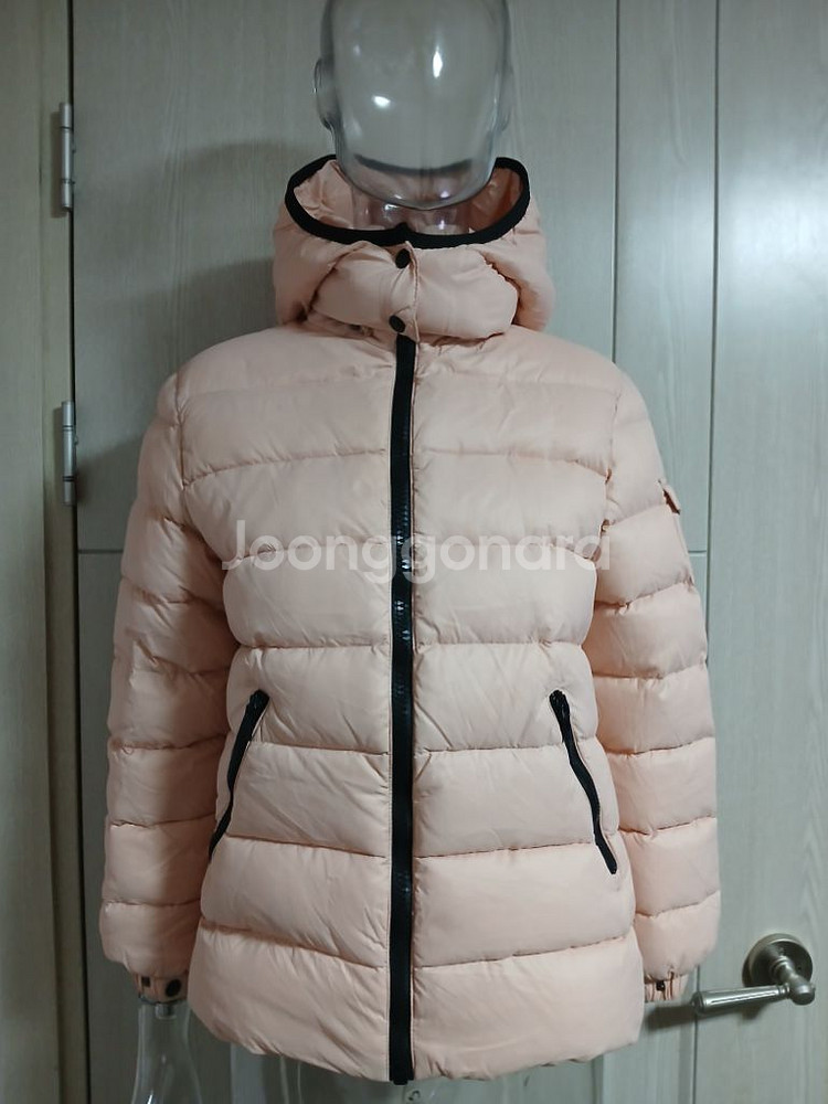 몽클레어 패딩 점퍼 M size--3