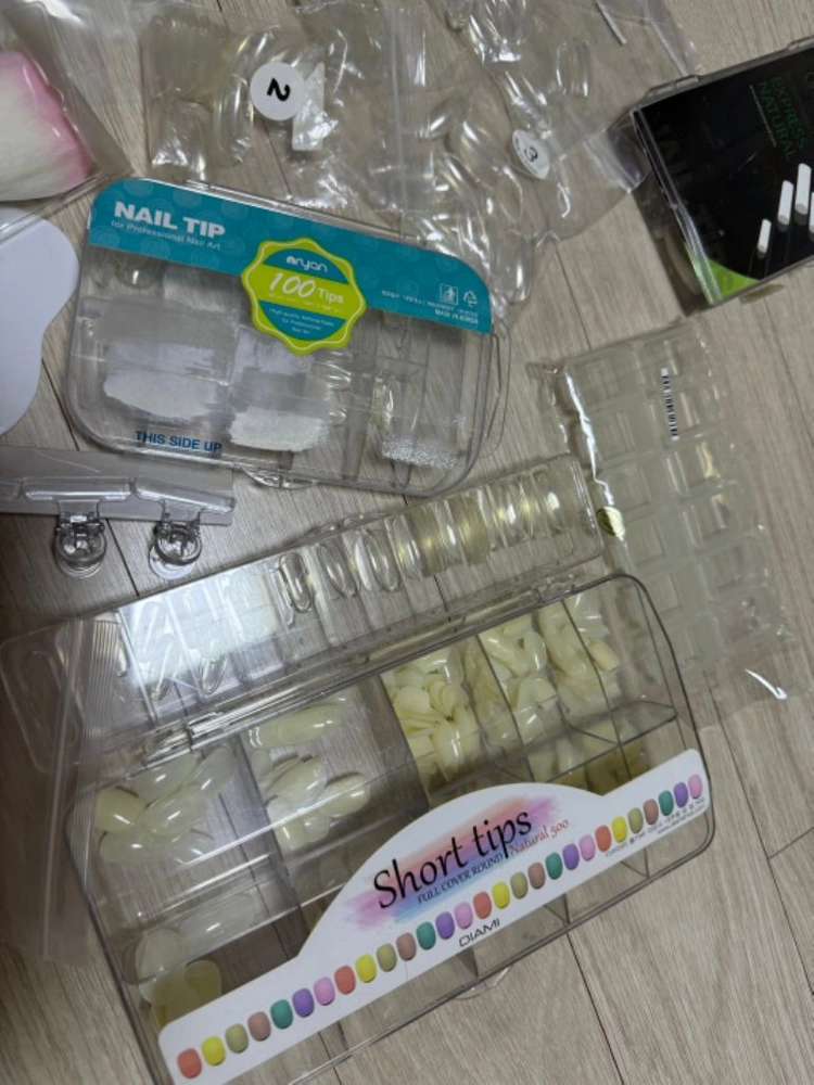 네일재료 연장팁,파츠 등등 이미지