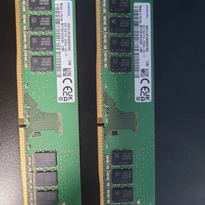 삼성 DDR4 3200 8G 램 2개