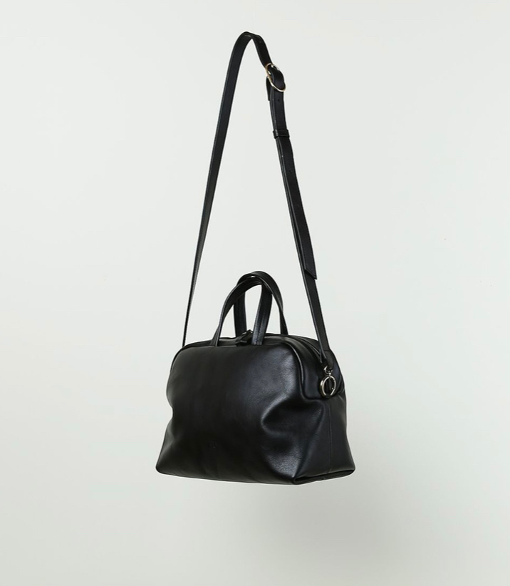 (새상품) 유르트 구릉 라지 블랙--2