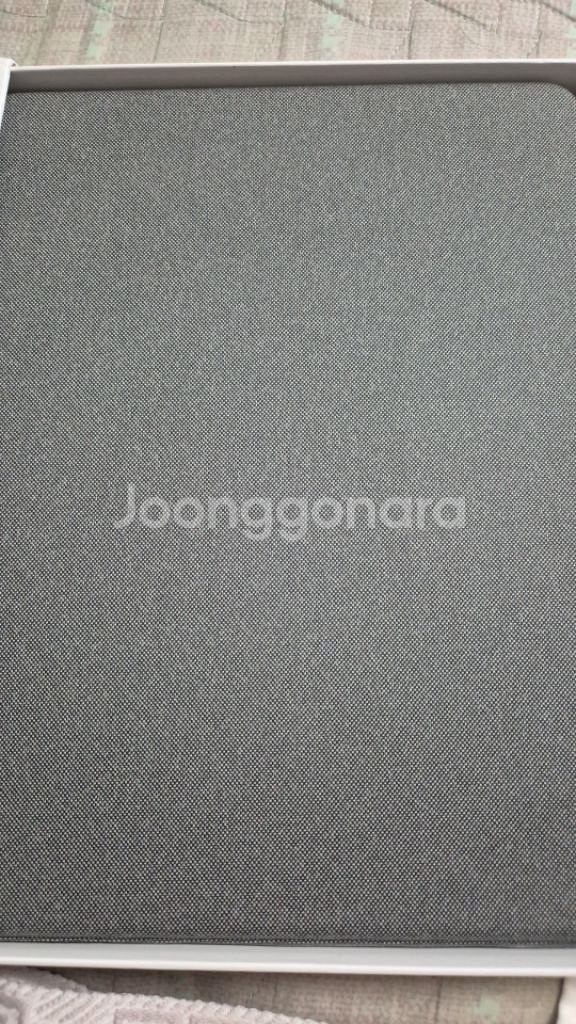 아이패드 12.9 5세대 콤보패드--2