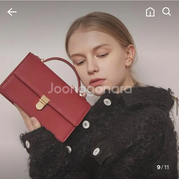 아더앤드 모어쥬드 레드백--1