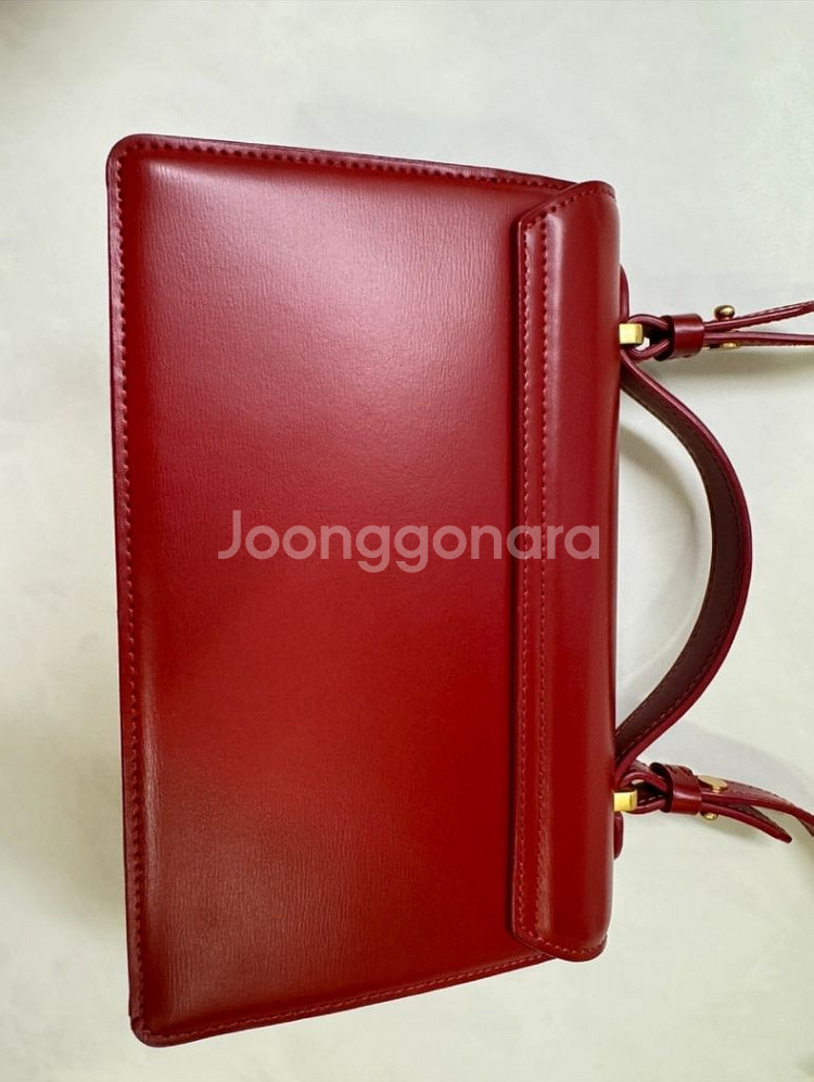 아더앤드 모어쥬드 레드백--7