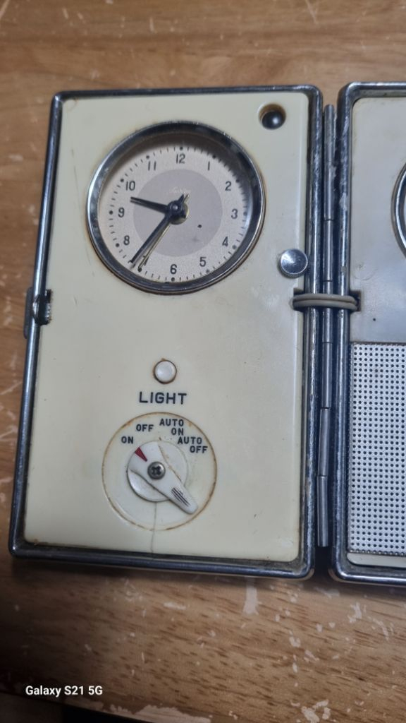 골동도시바접이식시계겸다듸오--1