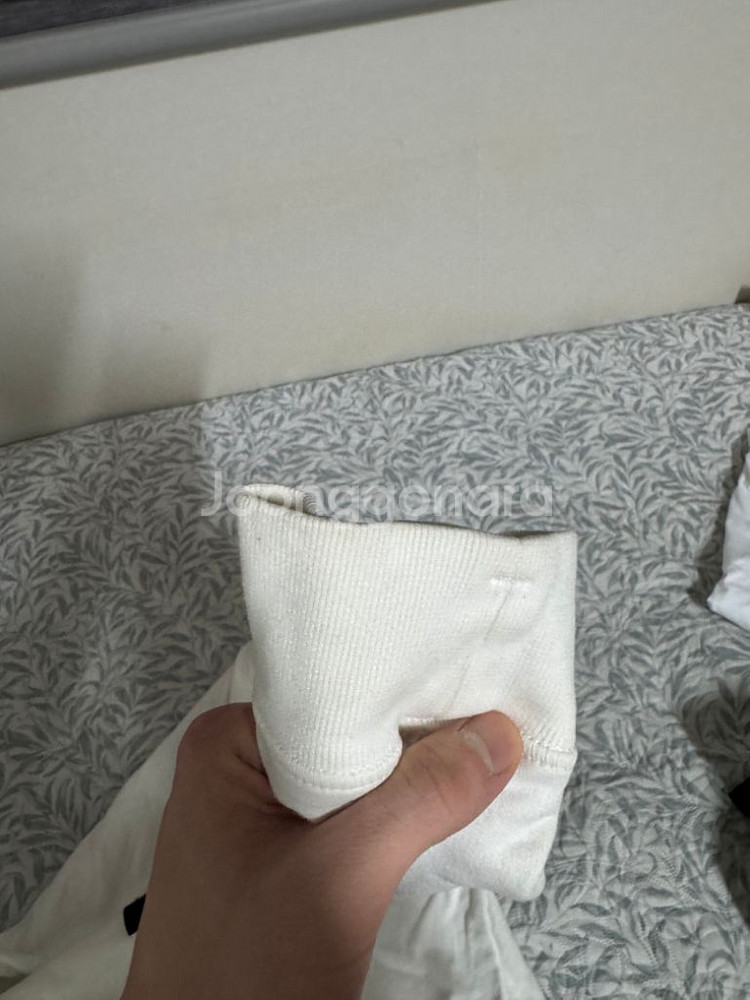 스톤아일랜드 맨투맨 화이트--5