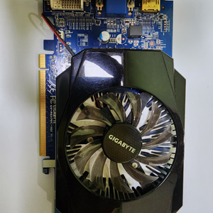 Radeon HD6570 1G