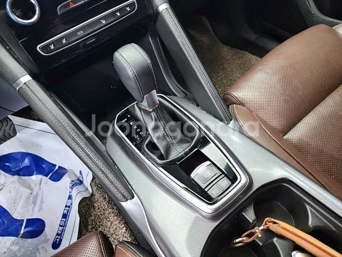@19년식 더 뉴QM6 2.0 LPe RE 전국최저가--7