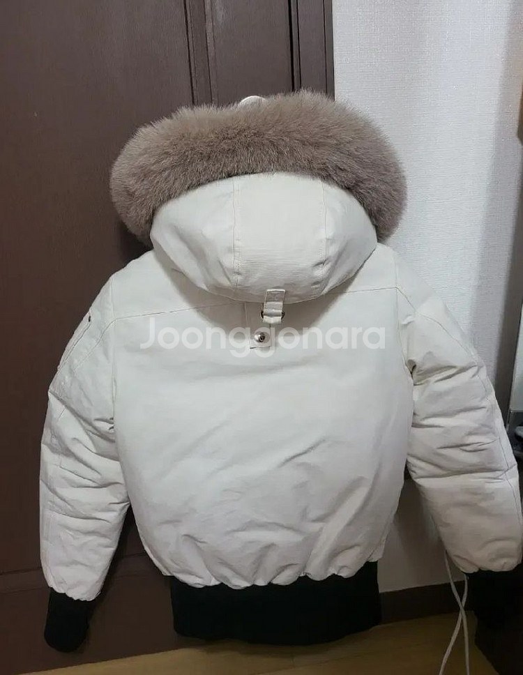한정ㅂ무스너클 데비 봄버 화이트 패딩 S사이즈 22FW--8
