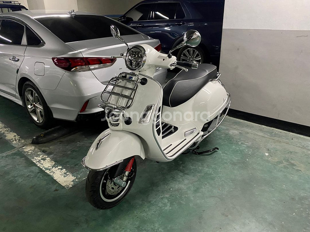 신차보증) 베스파 gts 125 / 23년 8월 신차--1