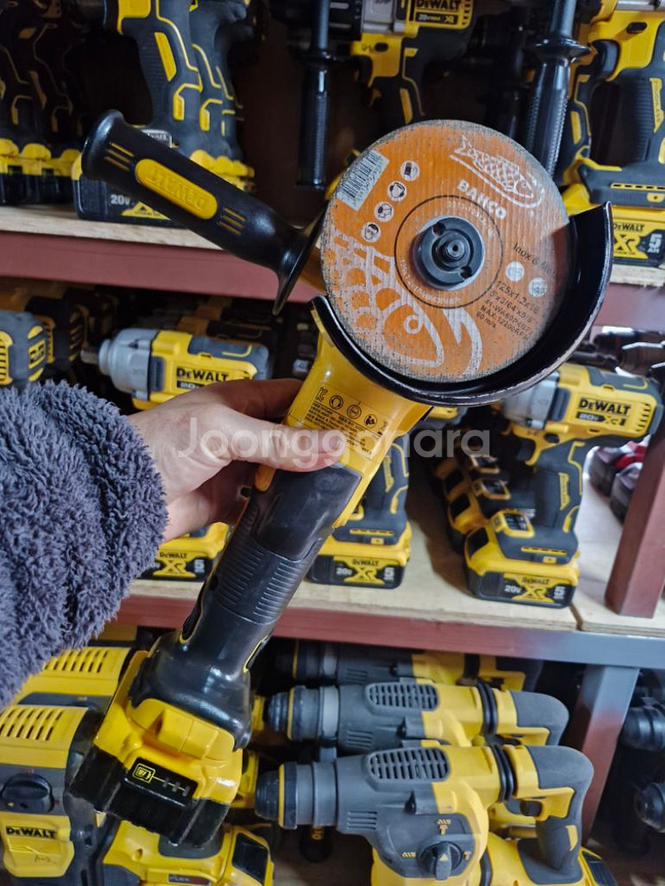 디월트충전그라인더DCG405배터리포함.최상급--8