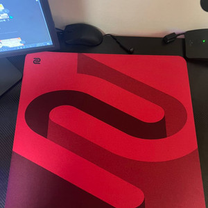 h sr se rouge
