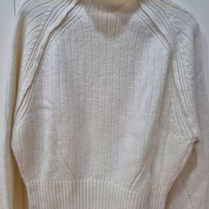 모한 MOHAIR TURTLENECK KNIT